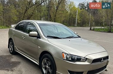 Седан Mitsubishi Lancer 2008 в Киеве