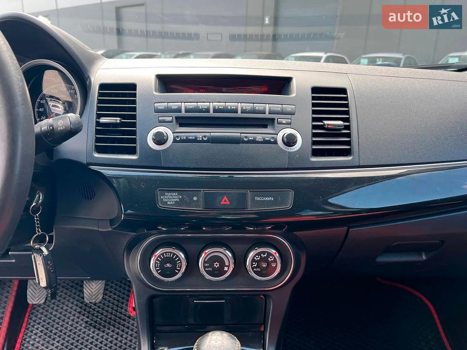 2012 Mitsubishi Lancer - мініатюра 27