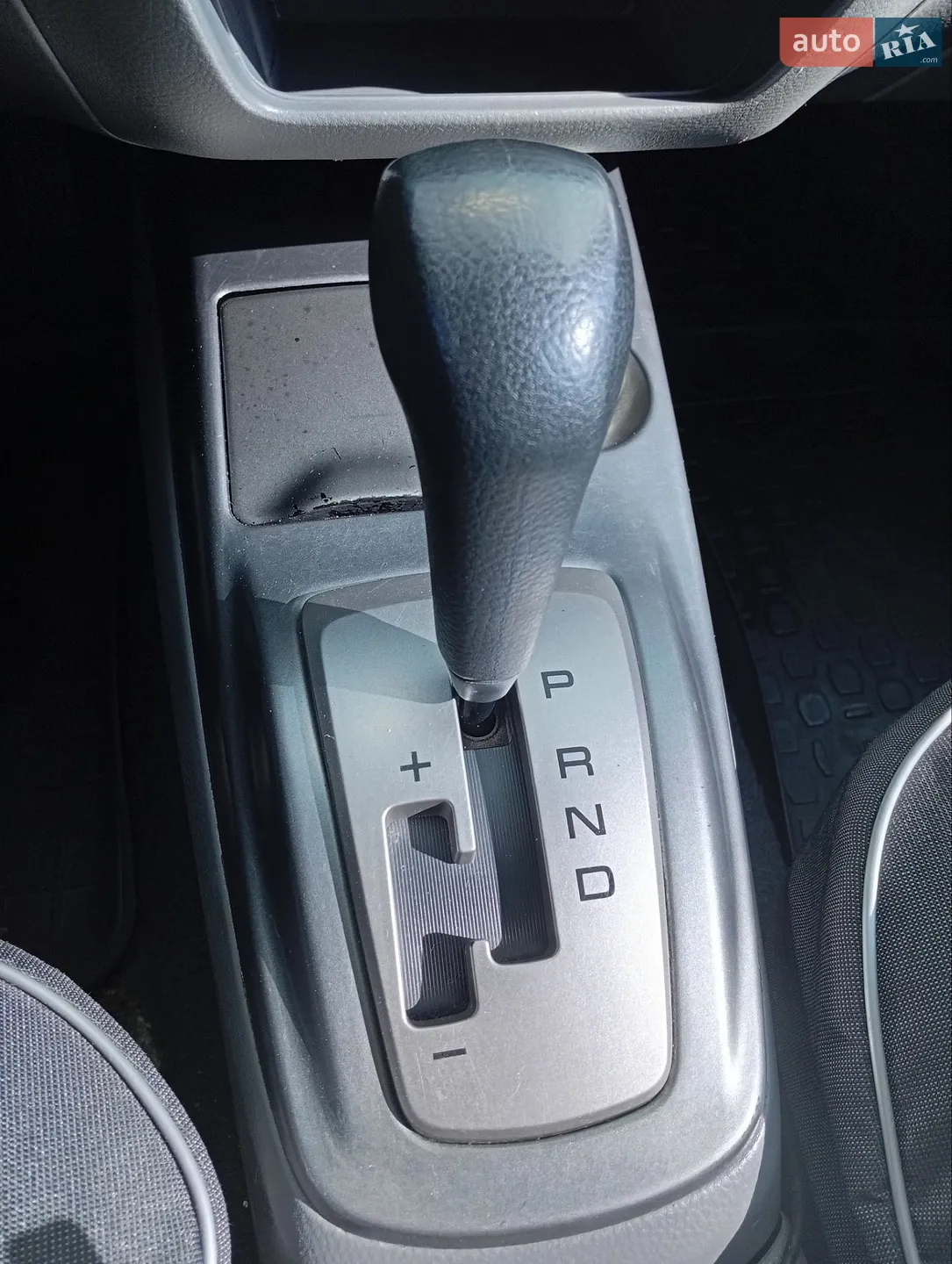 2011 Mitsubishi Lancer - мініатюра 31
