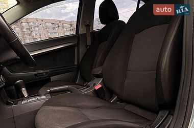 Седан Mitsubishi Lancer 2008 в Киеве