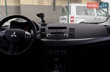 Седан Mitsubishi Lancer 2008 в Киеве