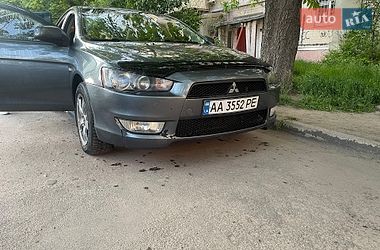 Седан Mitsubishi Lancer 2011 в Одессе