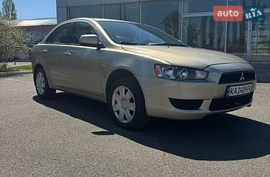 Седан Mitsubishi Lancer 2009 в Києві