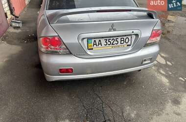 Седан Mitsubishi Lancer 2006 в Киеве