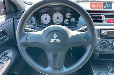 Седан Mitsubishi Lancer 2008 в Киеве