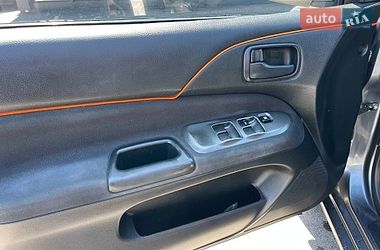 Седан Mitsubishi Lancer 2008 в Киеве