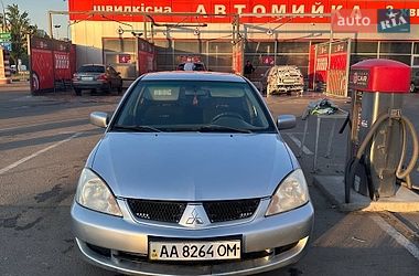 Седан Mitsubishi Lancer 2007 в Киеве
