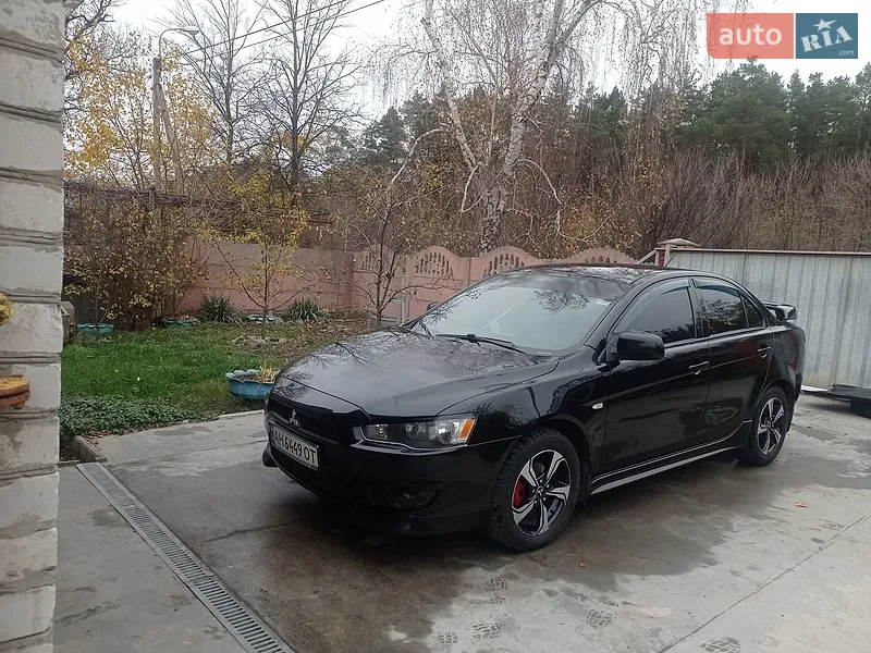 Mitsubishi Lancer