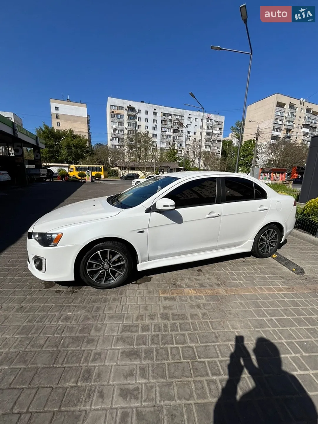2016 Mitsubishi Lancer - мініатюра 2
