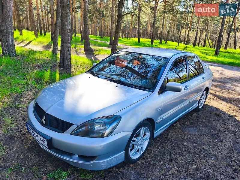 Mitsubishi Lancer