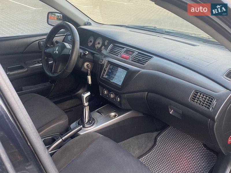 Седан Mitsubishi Lancer 2007 в Виннице