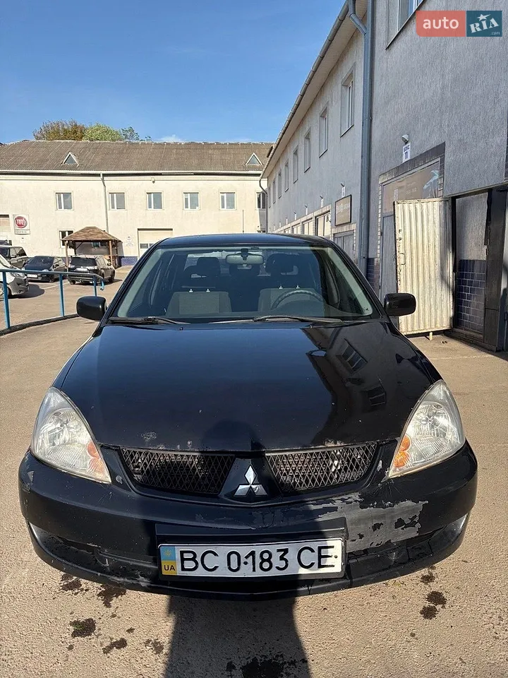 2010 Mitsubishi Lancer - мініатюра 16