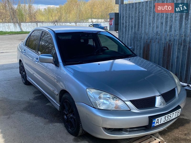 Седан Mitsubishi Lancer 2005 в Бобровице