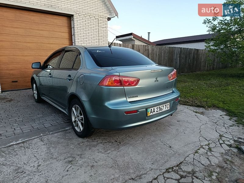 Седан Mitsubishi Lancer 2007 в Прилуках фото 3 Седан Mitsubishi Lancer 2007 в Прилуках