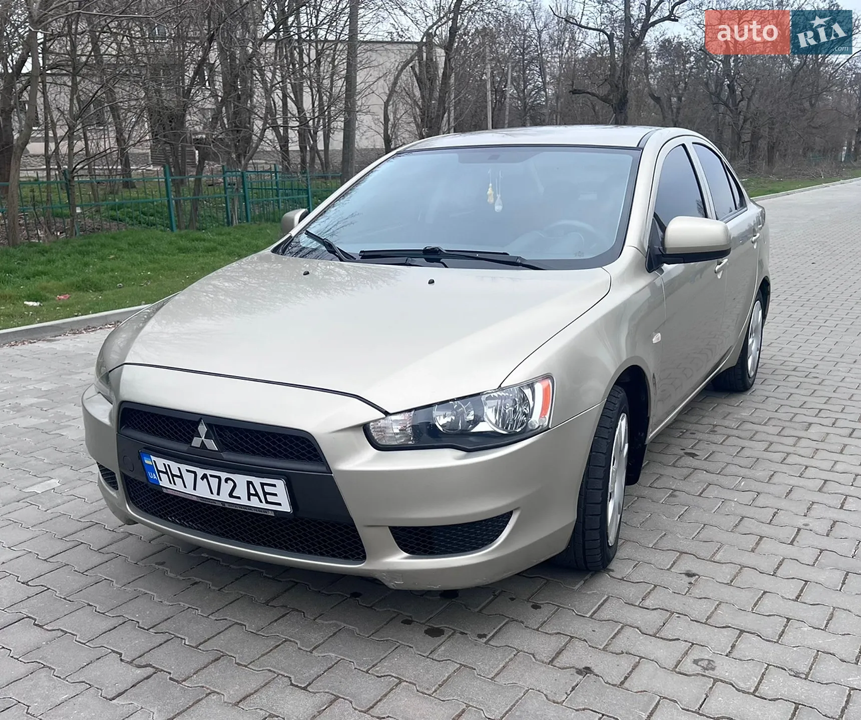 2010 Mitsubishi Lancer - мініатюра 6