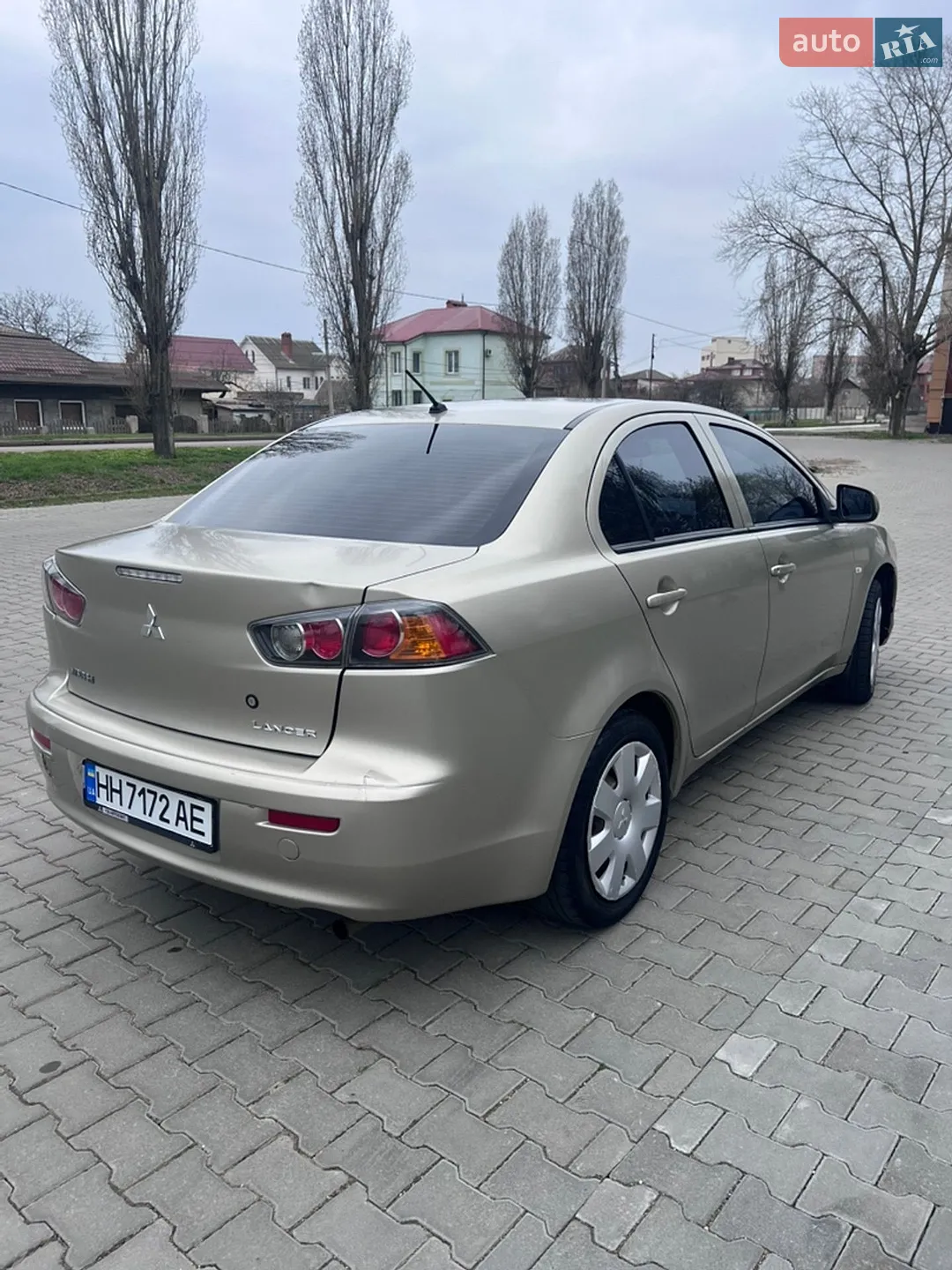 2010 Mitsubishi Lancer - мініатюра 9