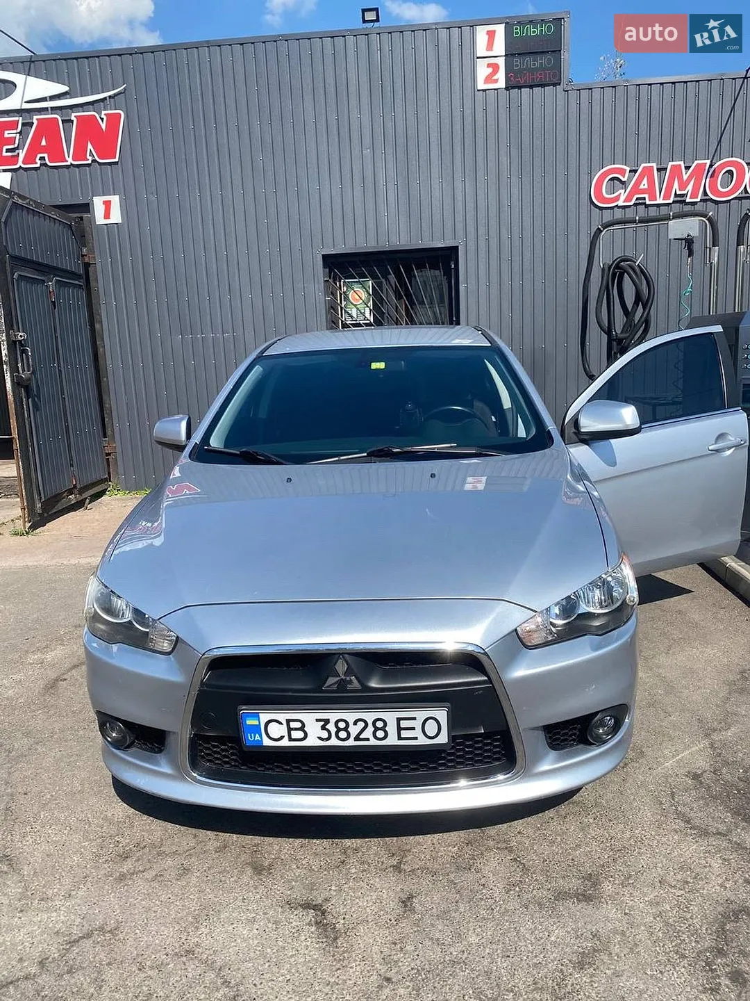 Mitsubishi Lancer 2009 VIN JMBLTCX3A9U005167 фото оголошення 2 з 11