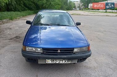 Седан Mitsubishi Lancer 1990 в Запоріжжі