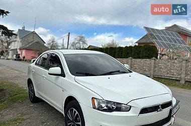Седан Mitsubishi Lancer 2008 в Львове