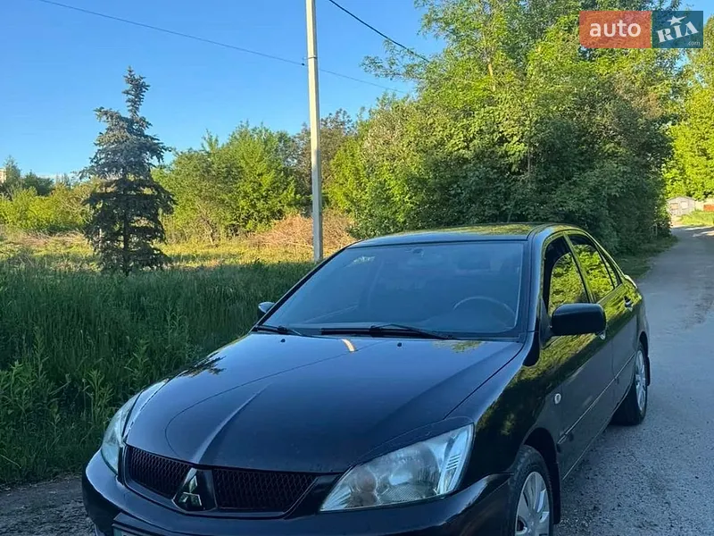 Mitsubishi Lancer