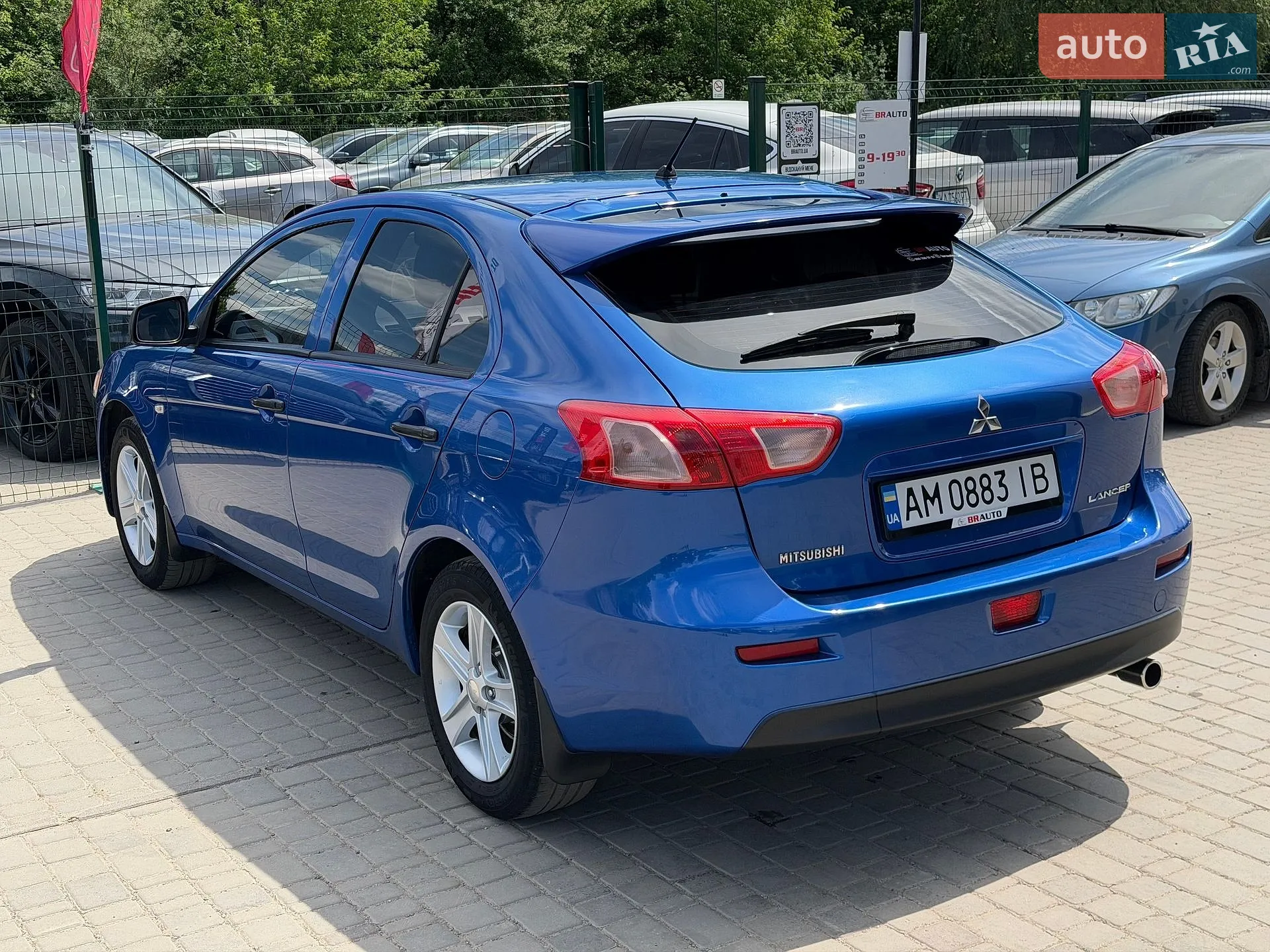 2010 Mitsubishi Lancer - мініатюра 20