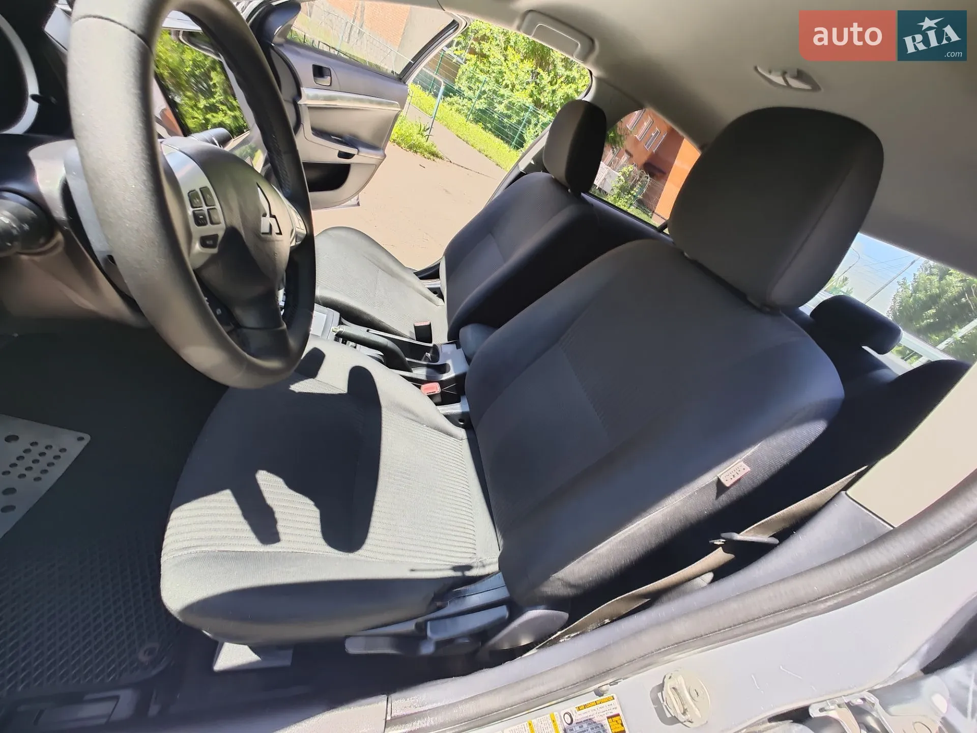 2014 Mitsubishi Lancer - мініатюра 22