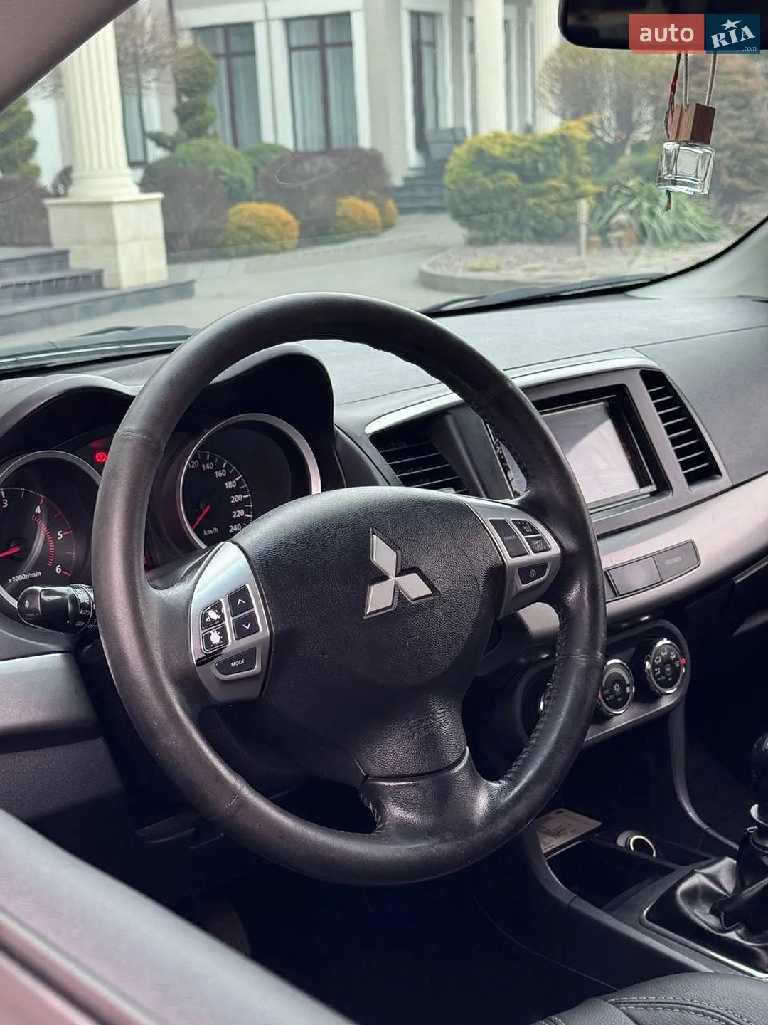 2011 Mitsubishi Lancer - мініатюра 33