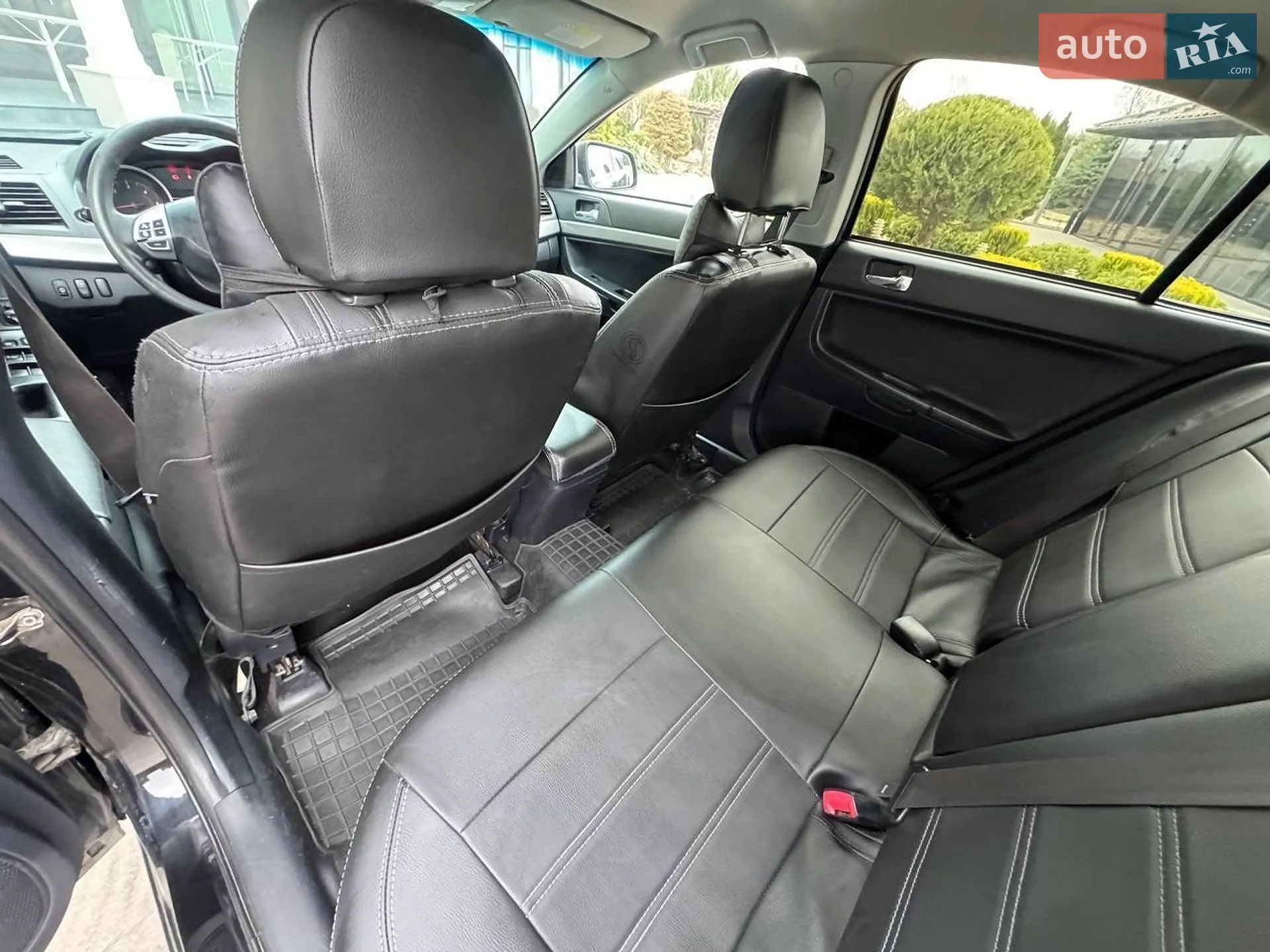 2011 Mitsubishi Lancer - мініатюра 52