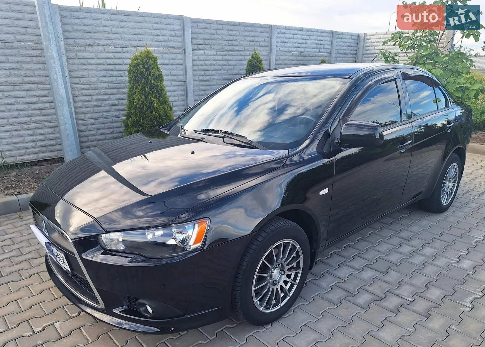 2012 Mitsubishi Lancer - фото 1