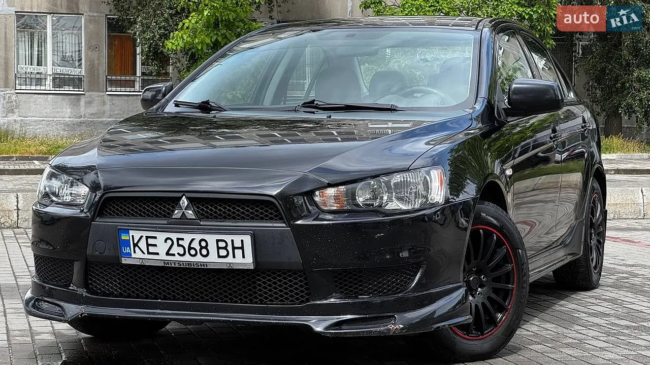 2010 Mitsubishi Lancer - мініатюра 14