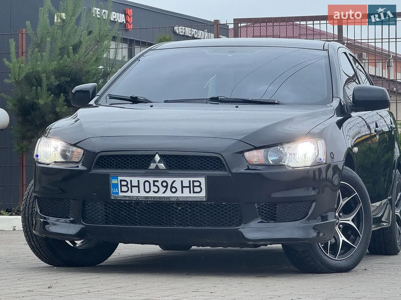 2011 Mitsubishi Lancer - мініатюра 29