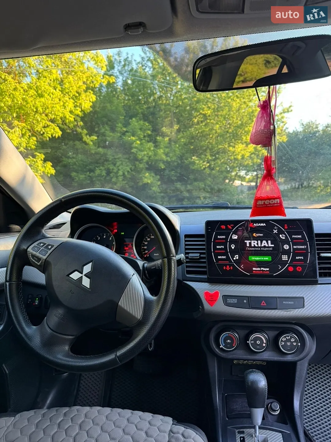 2010 Mitsubishi Lancer - мініатюра 8