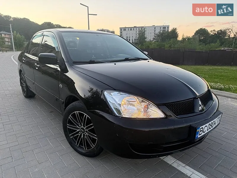 Mitsubishi Lancer