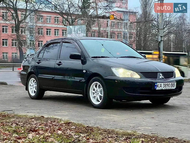 Mitsubishi Lancer