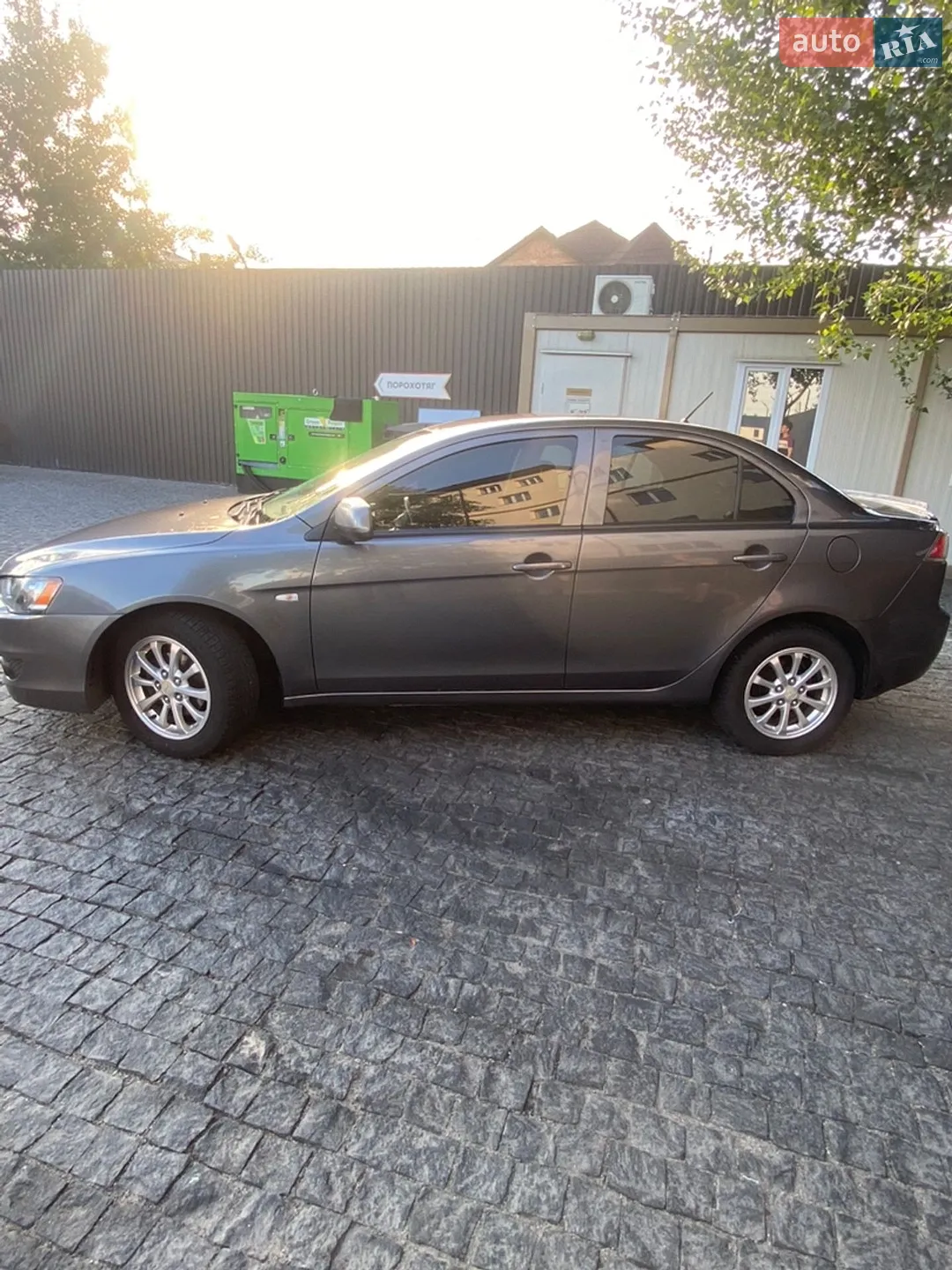 2010 Mitsubishi Lancer - мініатюра 6