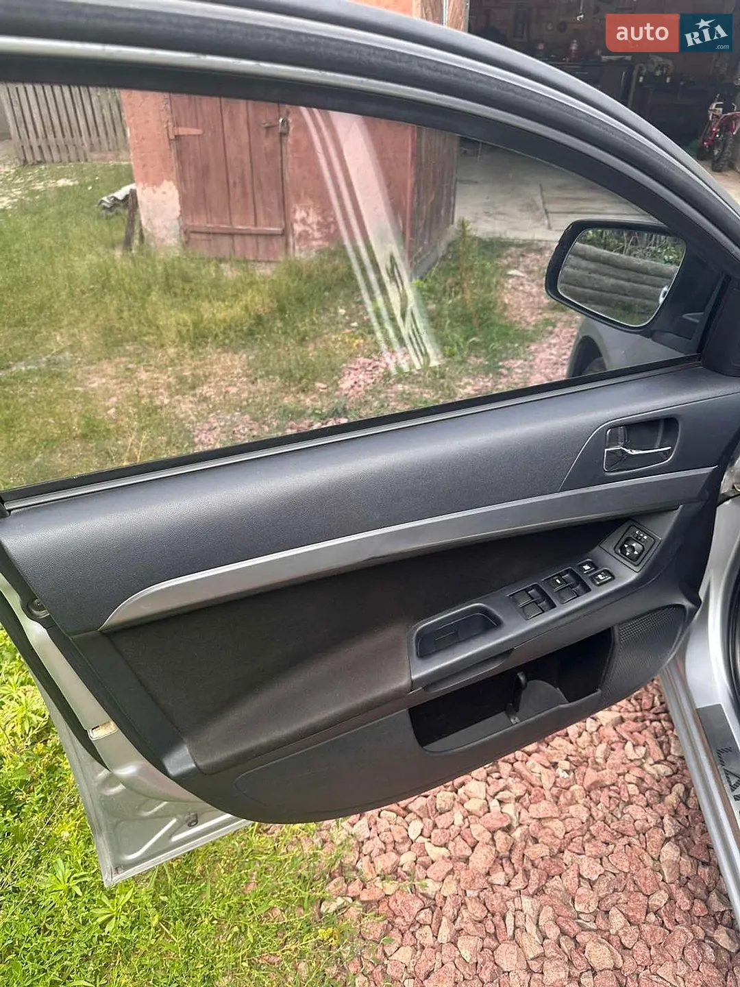 2011 Mitsubishi Lancer - мініатюра 11