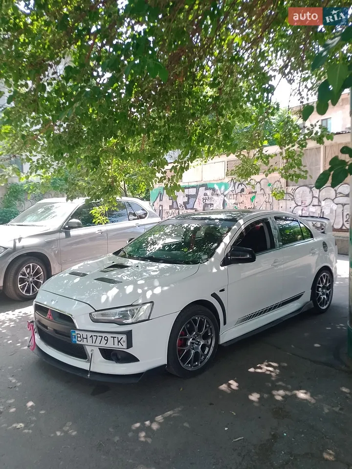 2013 Mitsubishi Lancer - мініатюра 32