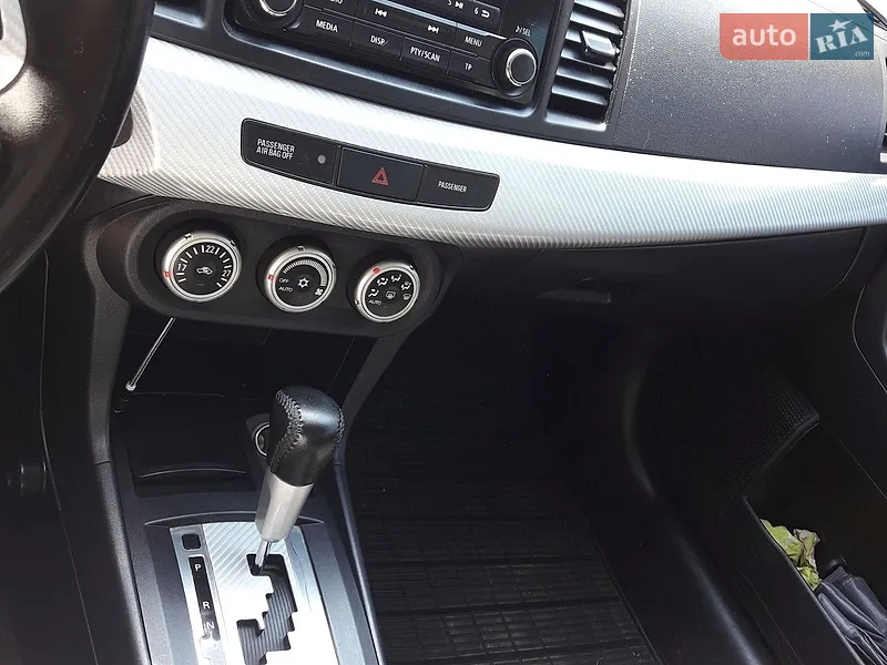 Mitsubishi Lancer 2007 VIN JMBSTCY4A8U003568 фото оголошення 11 з 58