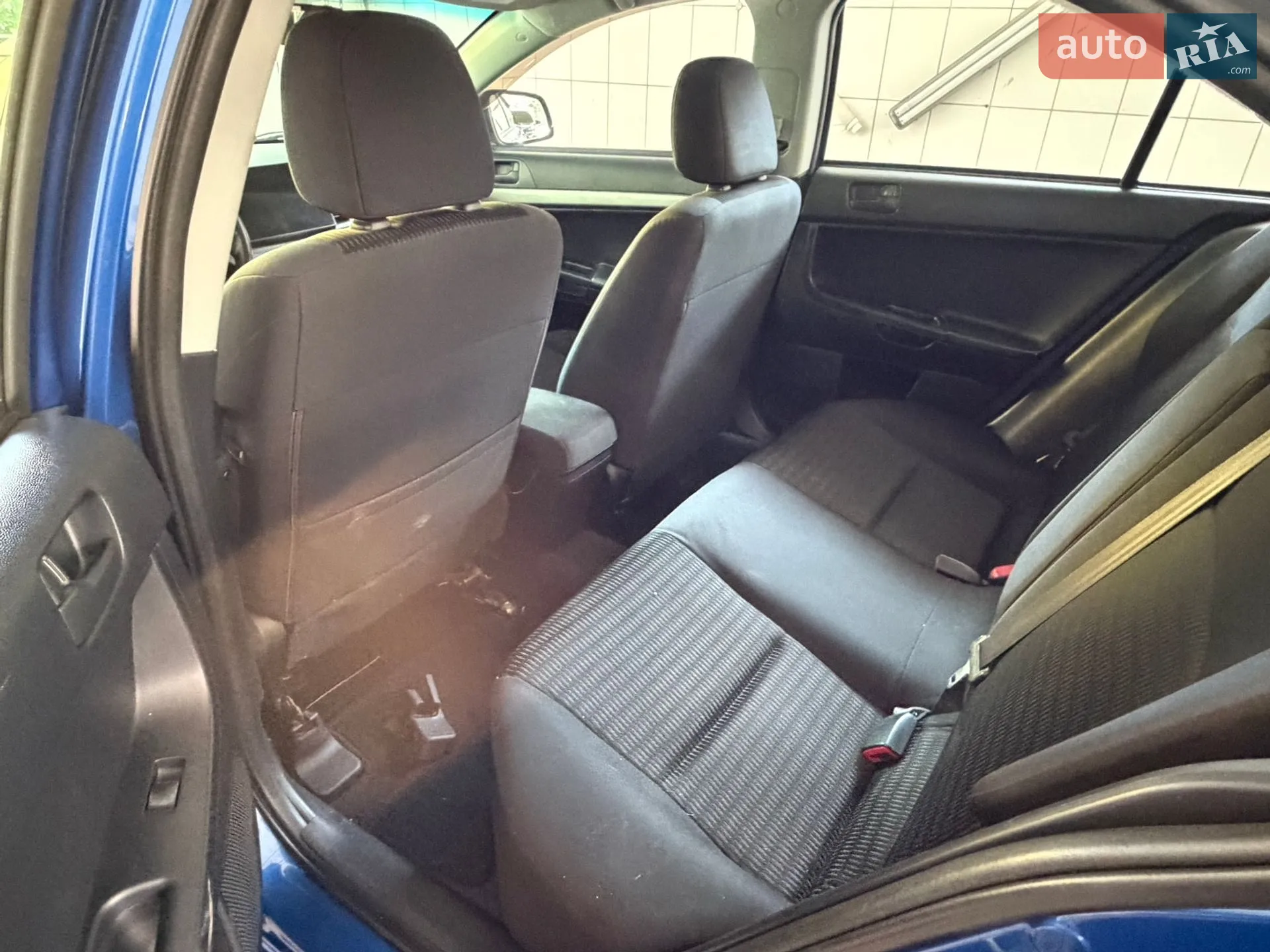 2011 Mitsubishi Lancer - мініатюра 2