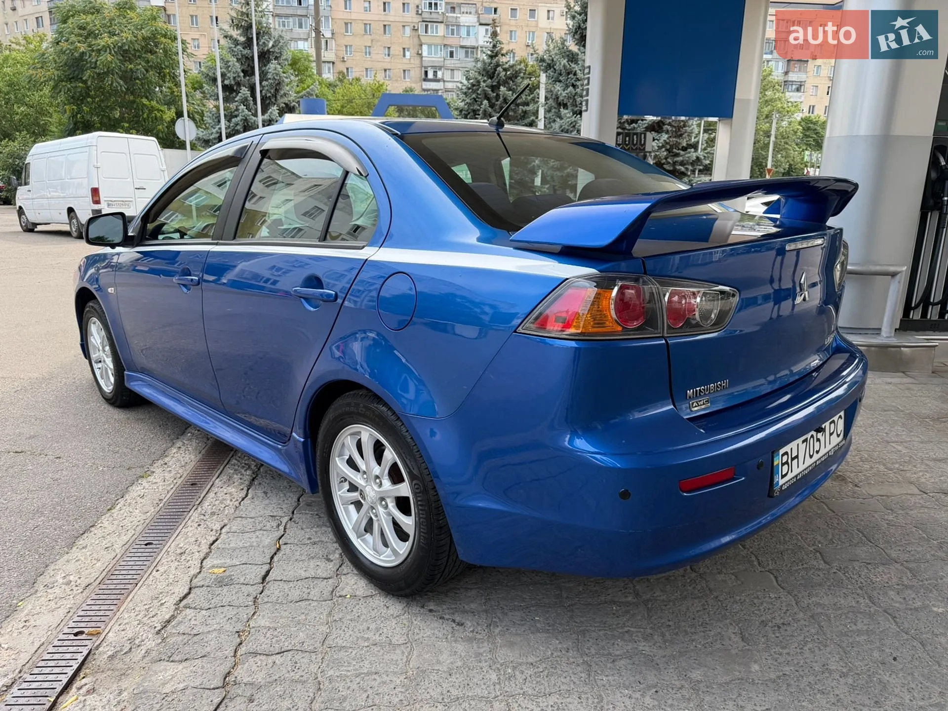 2011 Mitsubishi Lancer - мініатюра 3