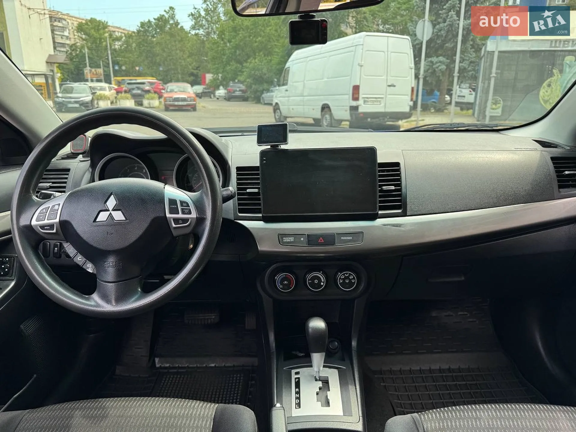 2011 Mitsubishi Lancer - мініатюра 18