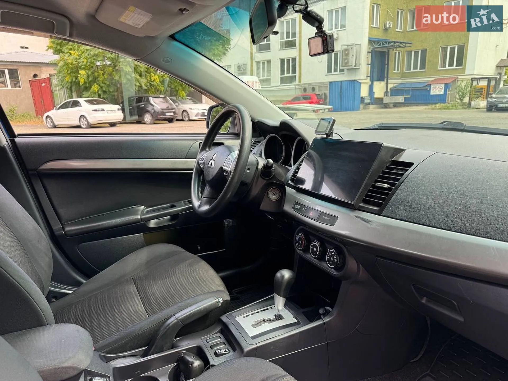 2011 Mitsubishi Lancer - мініатюра 22
