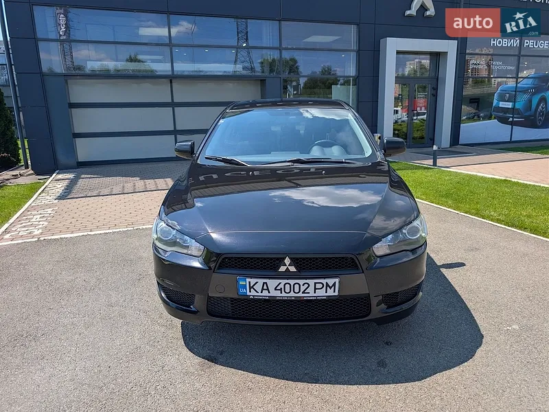 Mitsubishi Lancer 2011