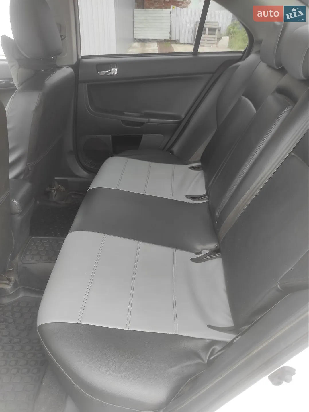 2014 Mitsubishi Lancer - мініатюра 16