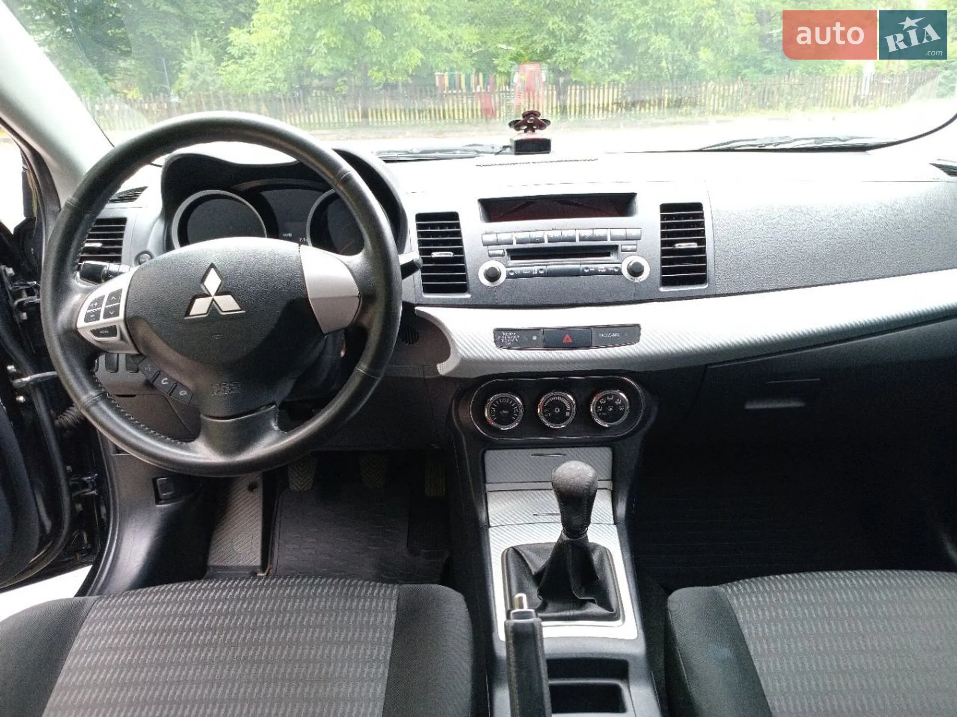 2012 Mitsubishi Lancer - мініатюра 12