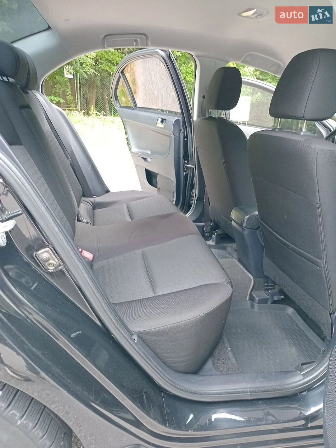 2012 Mitsubishi Lancer - мініатюра 20