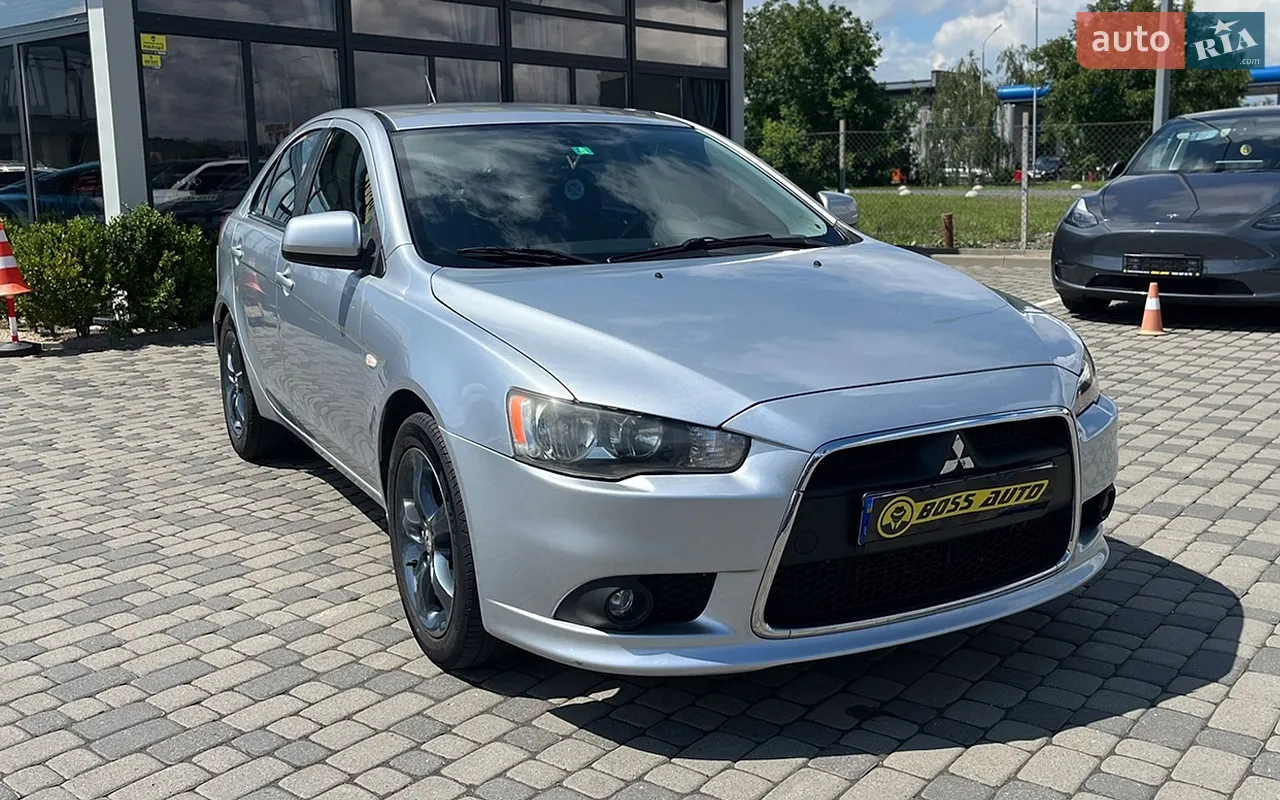 2010 Mitsubishi Lancer - мініатюра 7