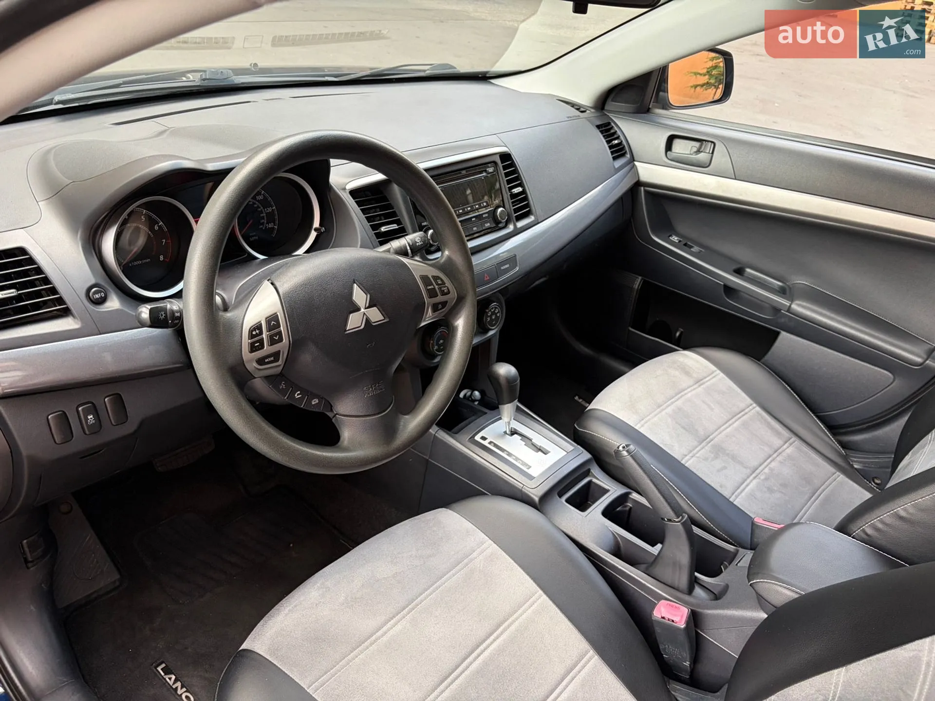2014 Mitsubishi Lancer - мініатюра 17