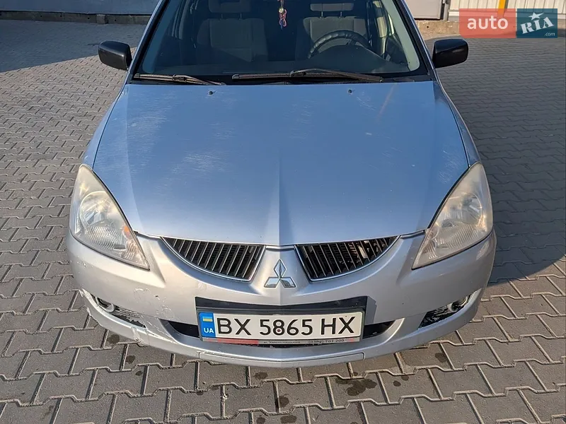 Mitsubishi Lancer