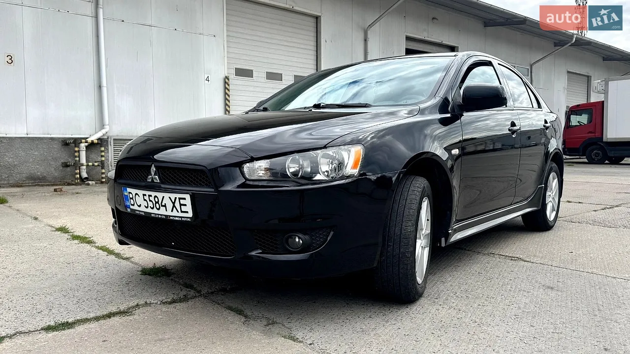 2010 Mitsubishi Lancer - мініатюра 22